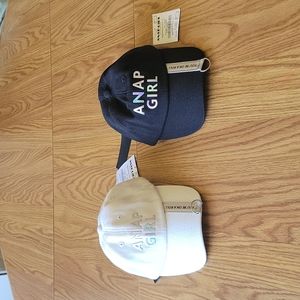NWT ANAP GIRL 2 hats size F colors black and white